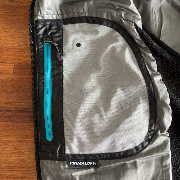 Eddie Bauer First Ascent Whittaker Mountaineering black jacket in M, in EUC - Picture 8 of 9